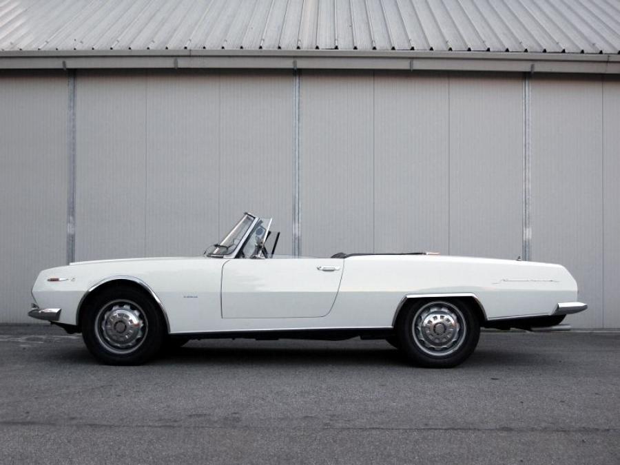  Alfa Romeo 2600 Boneschi Spider 1963 года  (фото 2 из 4)